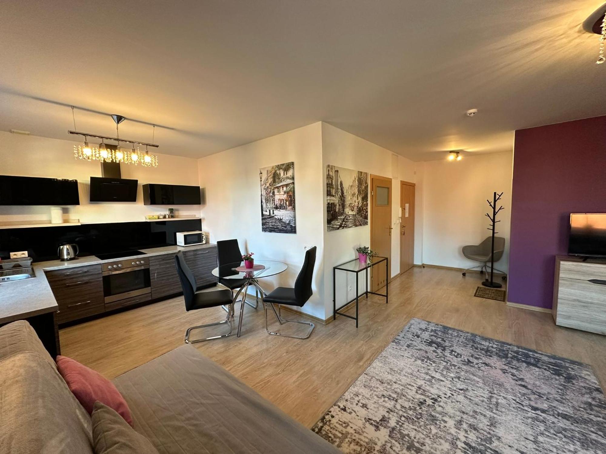 Apartamenty Edk Jelenia Gora Exterior photo