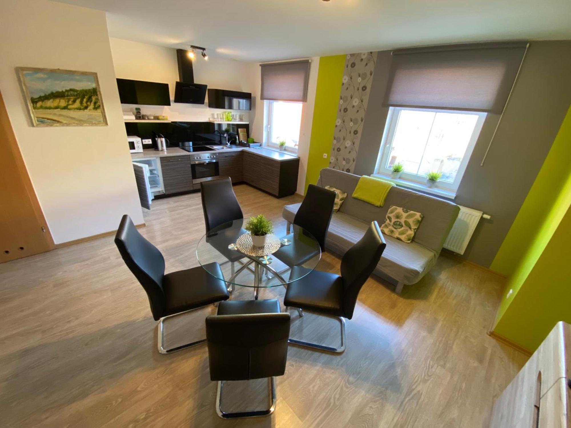 Apartamenty Edk Jelenia Gora Exterior photo