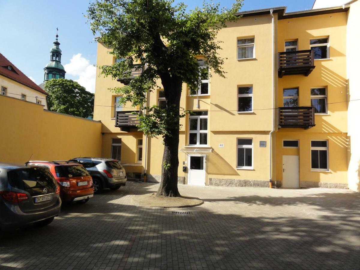 Apartamenty Edk Jelenia Gora Exterior photo